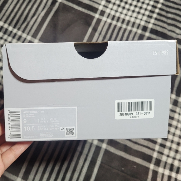 Nike Air Force 1 Low White Black Paisley Bandana Custom  New with box - Picture 5 of 7